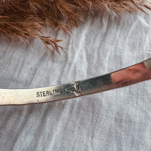 Vintage Bear Stamped Sterling Silver Bracelet - Picture 3 of 4